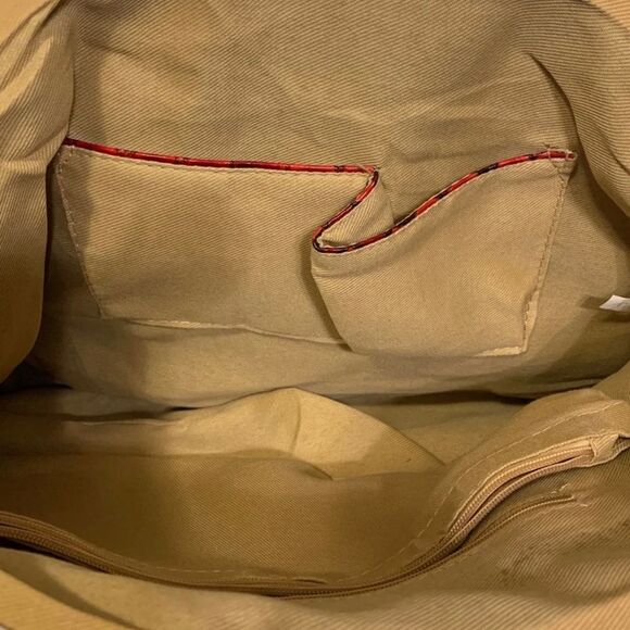 Beautiful red handbag with stones - Picture 3 of 5